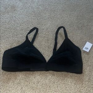 Black Wireless Triangle Bralette - Women Intimates